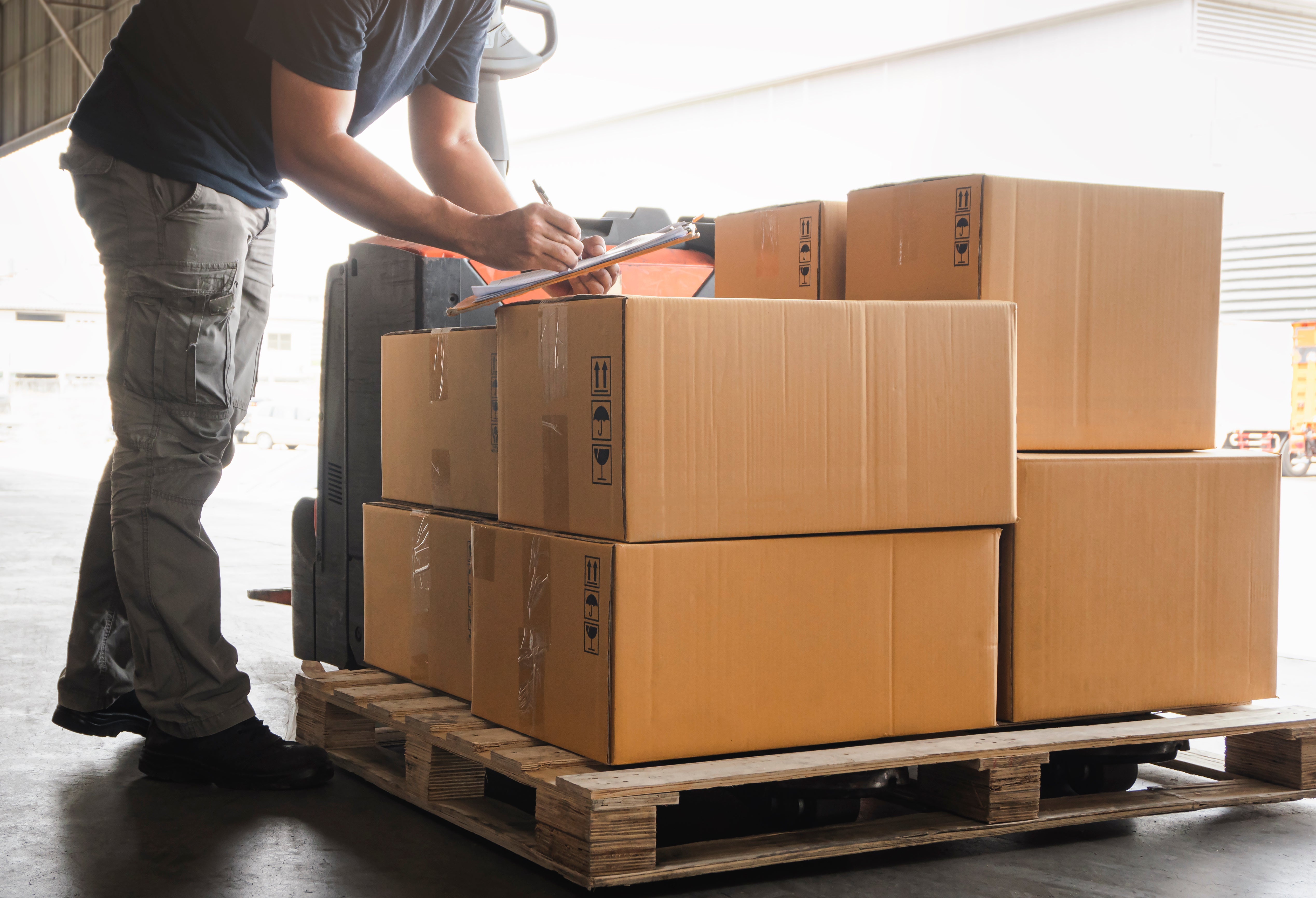 What is a Wall-to-Wall Inventory Count? Definition, Benefits, and Better Alternatives